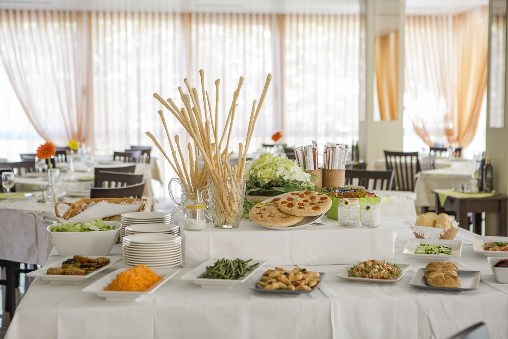 Hotel Villa Tosi Bellaria-Igea Marina Extérieur photo